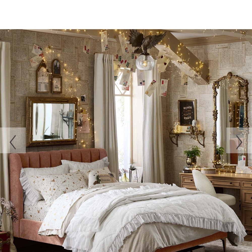 Pottery Barn Harry Potter Enchanted Night Sky Queen Sheet Set - Picture 2 of 7